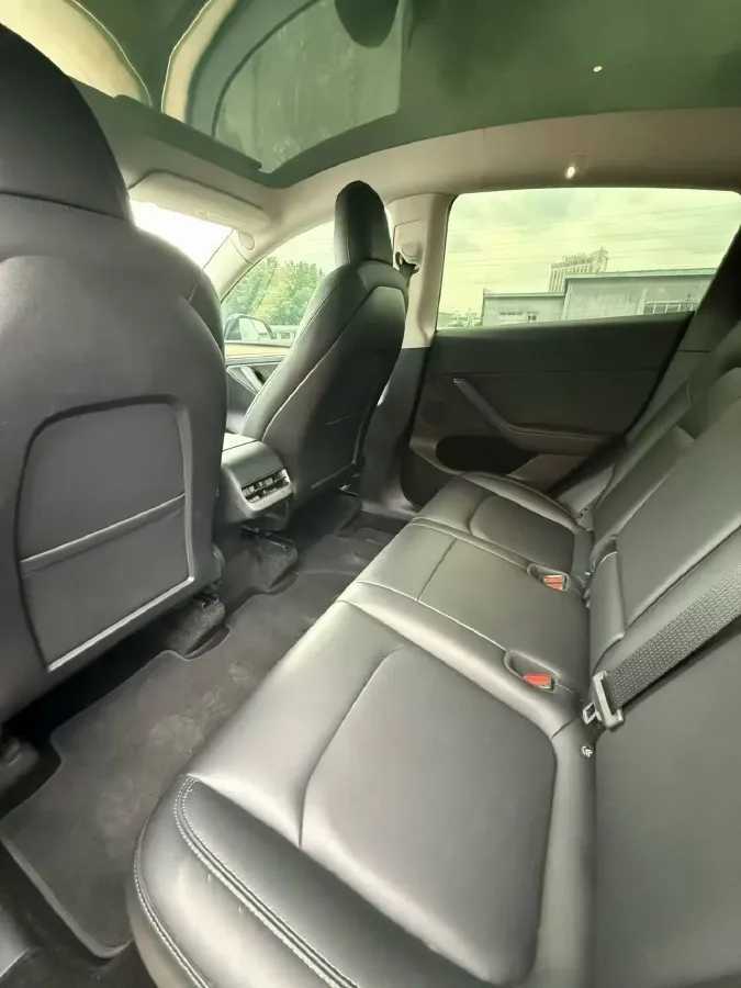 2021 Tesla Model Y BEV 60KWH,autocango,china used car exporter,china ev exporter,chinese used car exporter,chinese used ev exporter