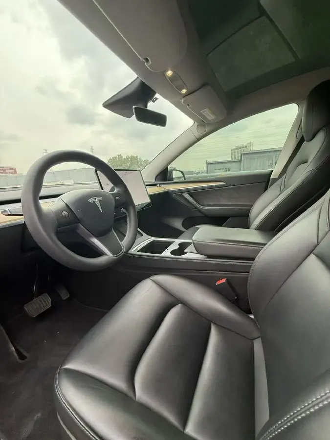 2021 Tesla Model Y BEV 60KWH,autocango,china used car exporter,china ev exporter,chinese used car exporter,chinese used ev exporter