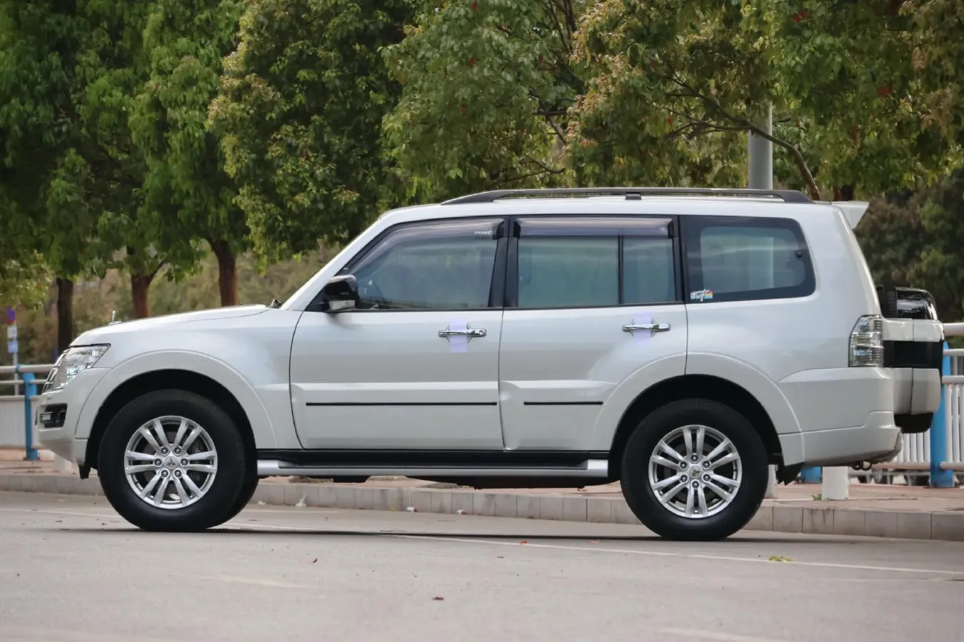 2017 Mercedes-Benz C Class 2.0T 245HP L4 7AT,autocango,china used car exporter,china ev exporter,chinese used car exporter,chinese used ev exporter