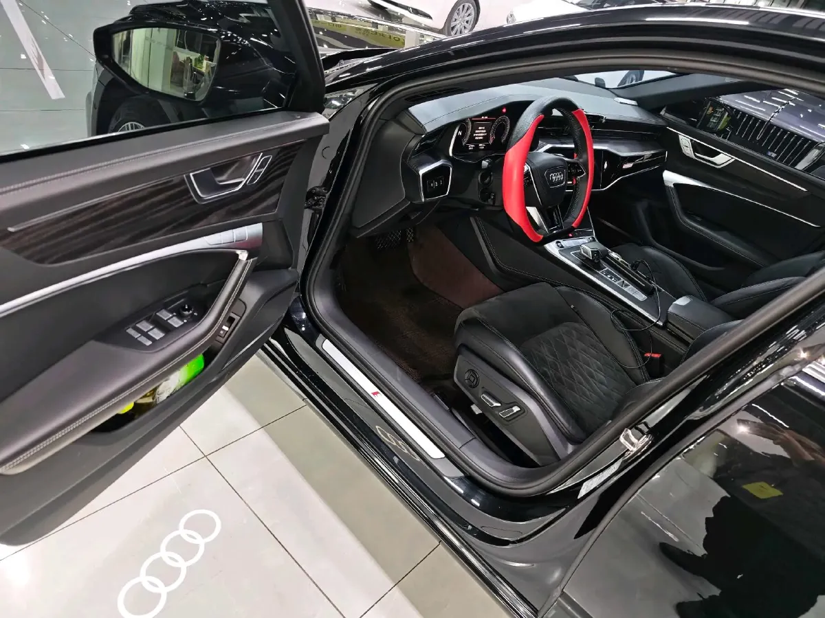 2024 Audi A6L 3.0T 340HP V6 7DCT,autocango,china used car exporter,china ev exporter,chinese used car exporter,chinese used ev exporter