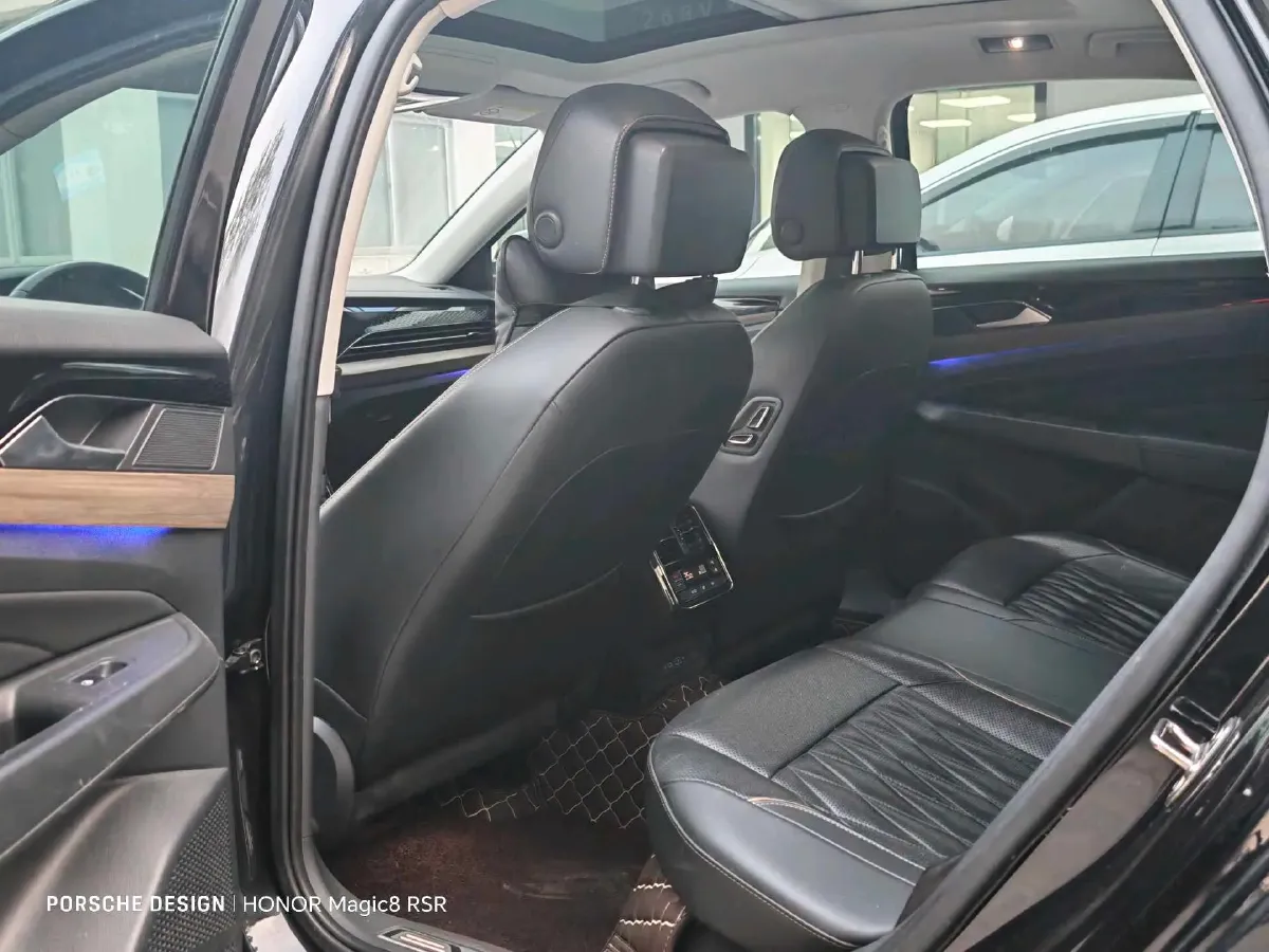 2021 Volkswagen Passat 2.0T 186HP L4 7DCT,autocango,china used car exporter,china ev exporter,chinese used car exporter,chinese used ev exporter