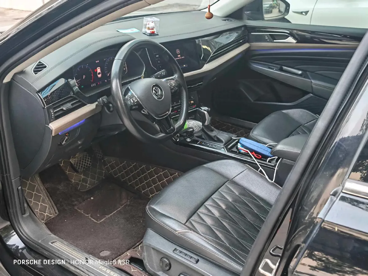 2021 Volkswagen Passat 2.0T 186HP L4 7DCT,autocango,china used car exporter,china ev exporter,chinese used car exporter,chinese used ev exporter