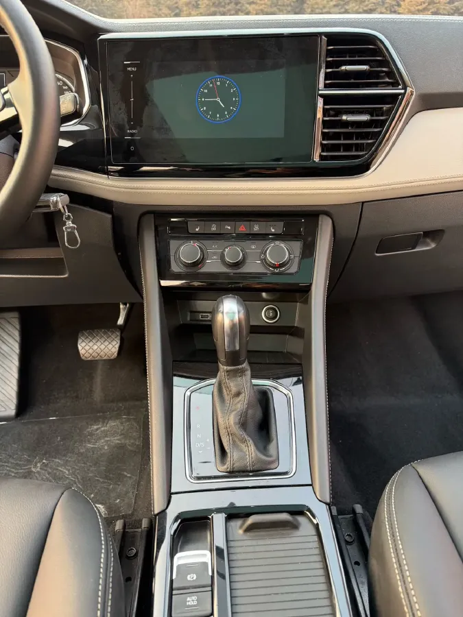 2023 Jetta VS7 1.4T 150HP L4 6AT,autocango,china used car exporter,china ev exporter,chinese used car exporter,chinese used ev exporter