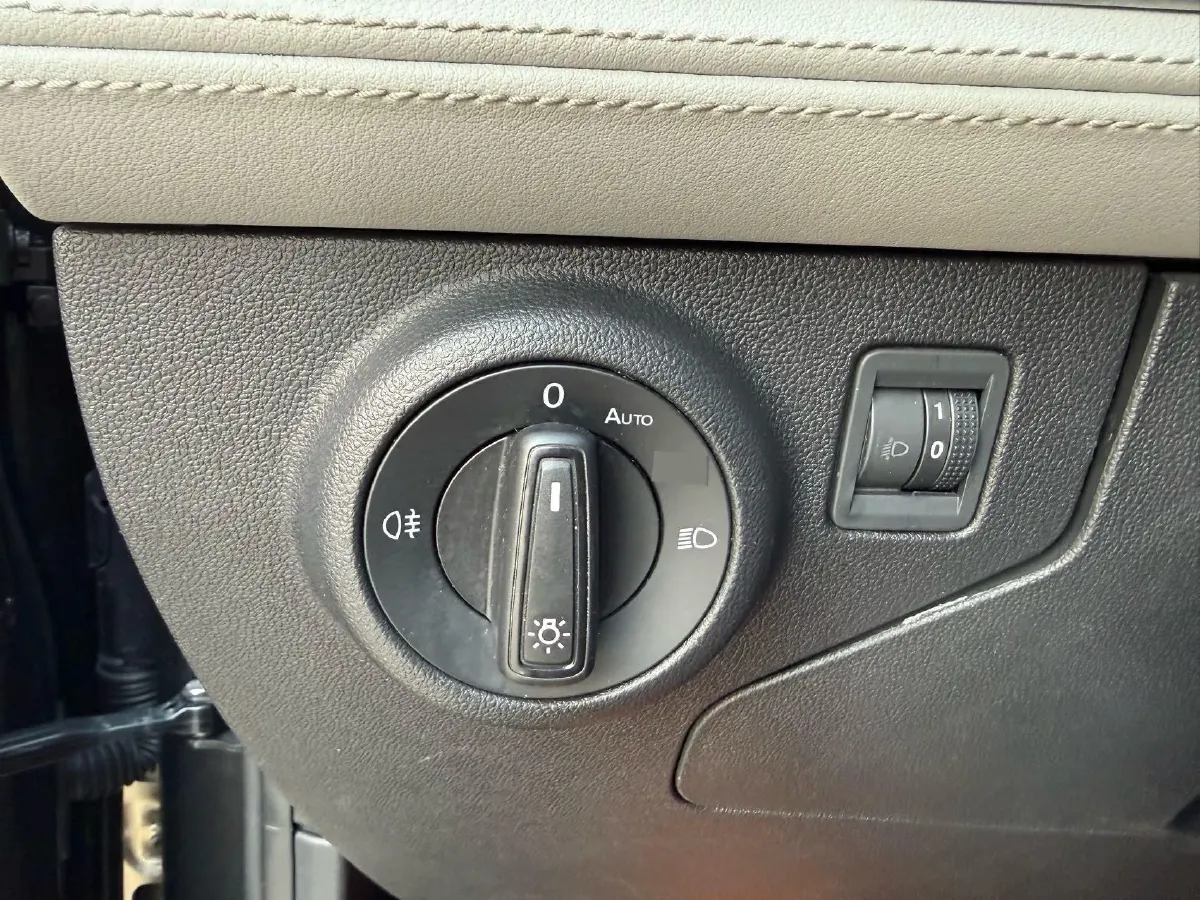 2023 Jetta VS7 1.4T 150HP L4 6AT,autocango,china used car exporter,china ev exporter,chinese used car exporter,chinese used ev exporter