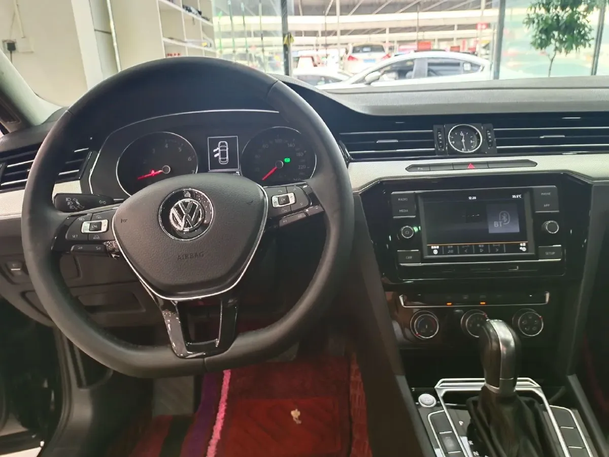 2019 Chevrolet Malibu XL 2.0T 241HP L4 9AT,autocango,china used car exporter,china ev exporter,chinese used car exporter,chinese used ev exporter