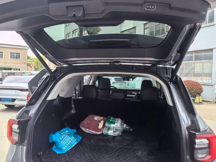 2024 Ford Explorer 2.3T 289HP L4 10AT,autocango,china used car exporter,china ev exporter,chinese used car exporter,chinese used ev exporter