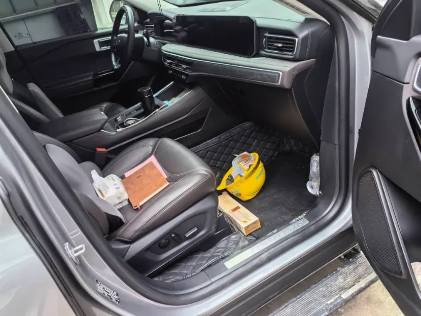 2024 Ford Explorer 2.3T 289HP L4 10AT,autocango,china used car exporter,china ev exporter,chinese used car exporter,chinese used ev exporter