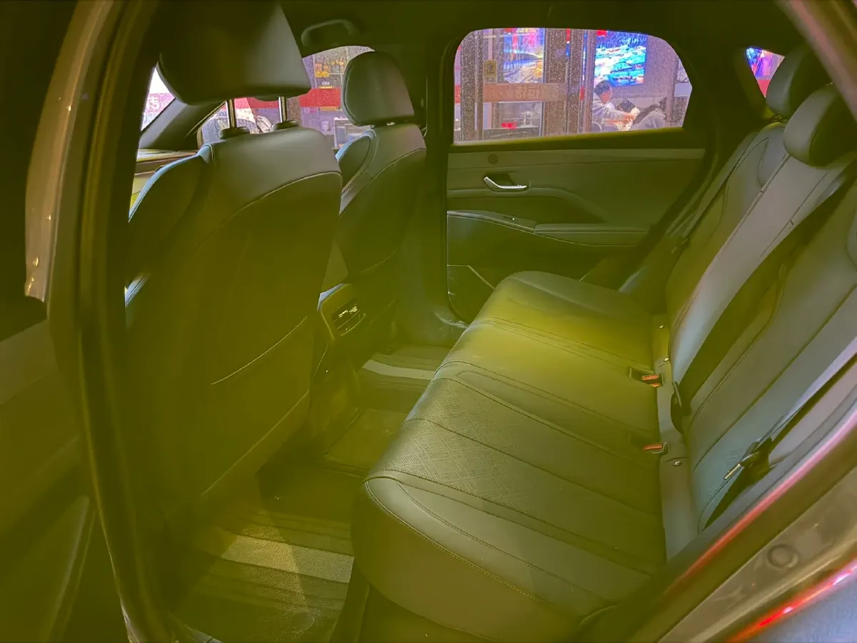 2025 BYD Qin Plus 1.5L 101HP L4 E-CVT PHEV 7.68KWH,autocango,china used car exporter,china ev exporter,chinese used car exporter,chinese used ev exporter