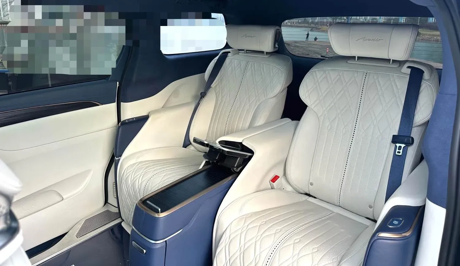 2020 Buick GL8 2.0T 237HP L4 9AT,autocango,china used car exporter,china ev exporter,chinese used car exporter,chinese used ev exporter