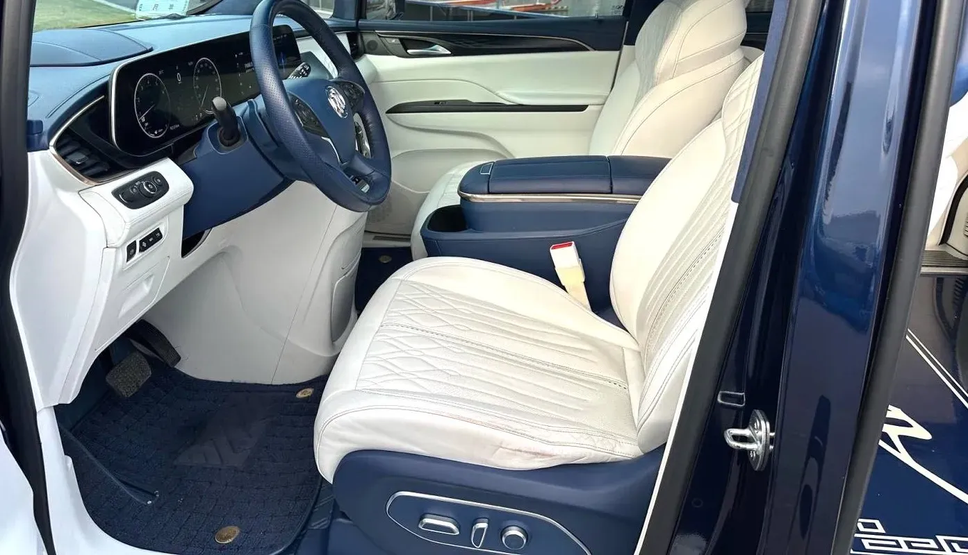 2020 Buick GL8 2.0T 237HP L4 9AT,autocango,china used car exporter,china ev exporter,chinese used car exporter,chinese used ev exporter