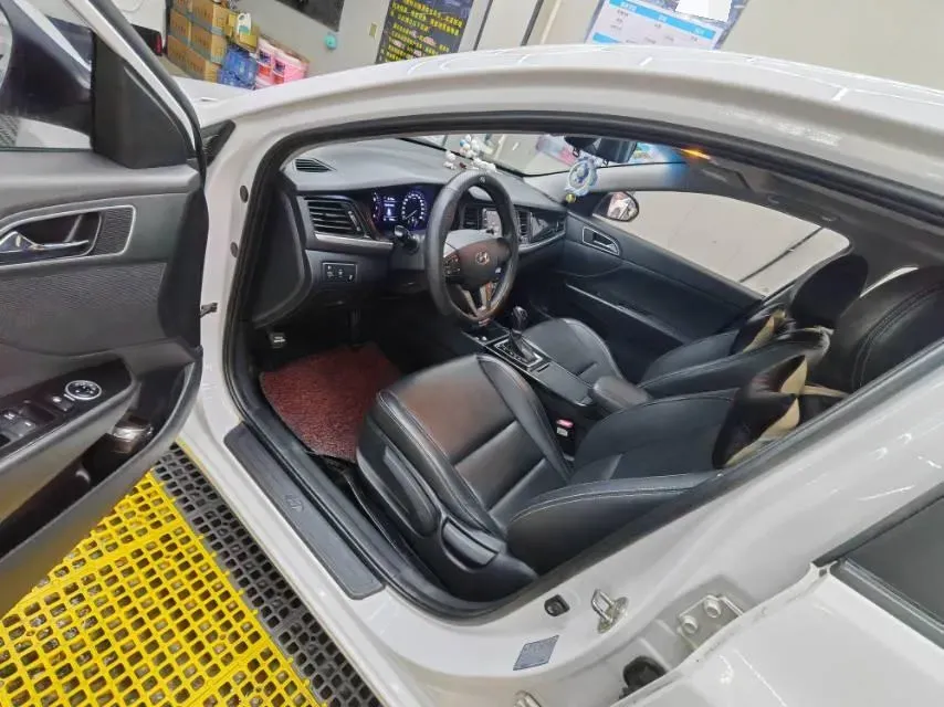2017 Hyundai Mistra 1.6T 175HP L4 7DCT,autocango,china used car exporter,china ev exporter,chinese used car exporter,chinese used ev exporter