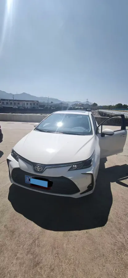 2022 Toyota Corolla 1.2T 116HP L4 CVT,autocango,china used car exporter,china ev exporter,chinese used car exporter,chinese used ev exporter
