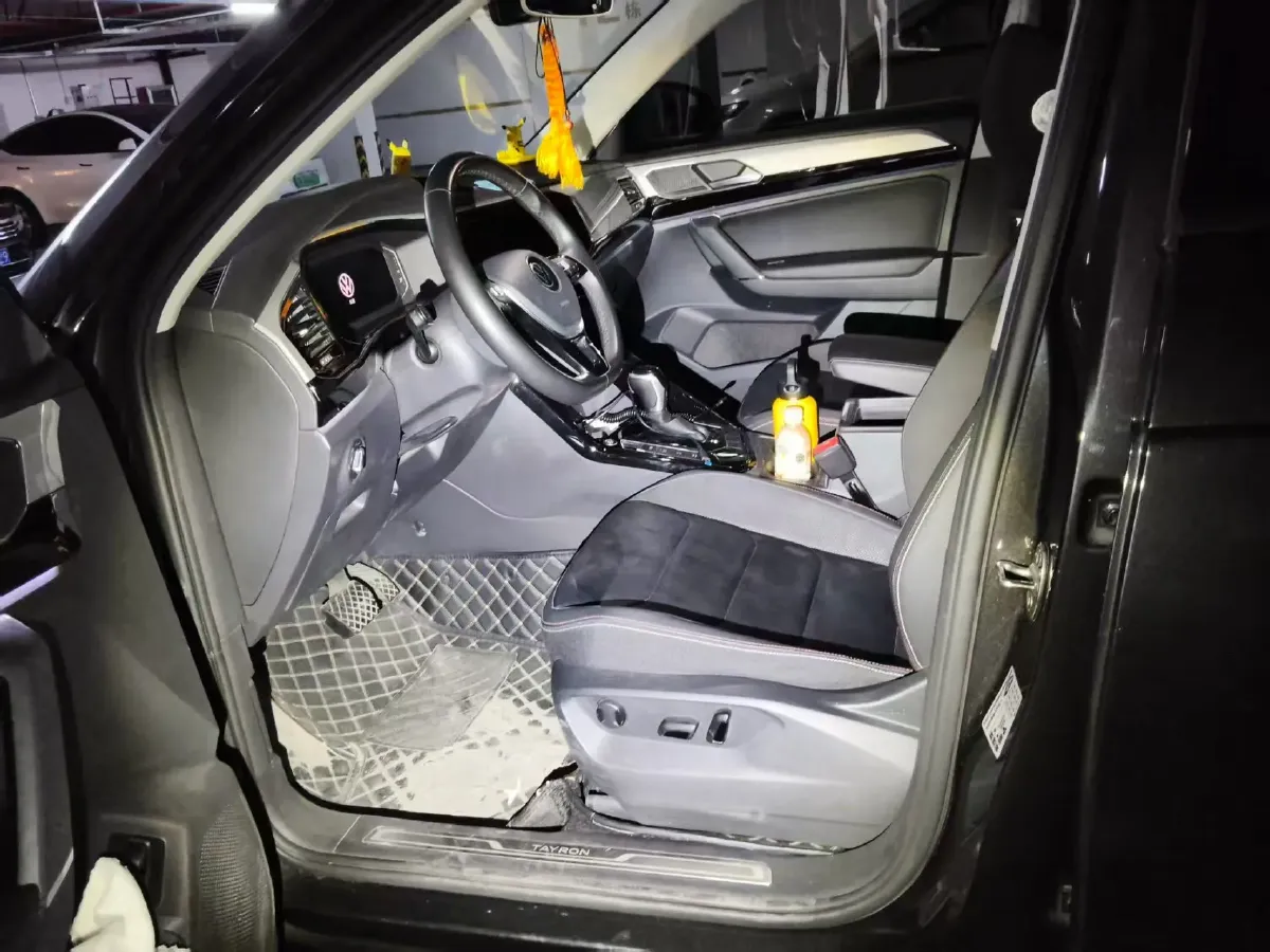 2021 Volkswagen Tayron 2.0T 186HP L4 7DCT,autocango,china used car exporter,china ev exporter,chinese used car exporter,chinese used ev exporter