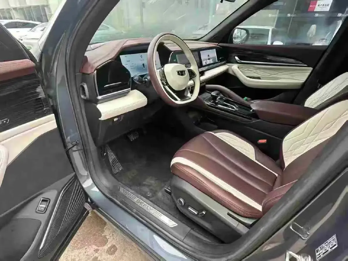 2024 Geely Monjaro 2.0T 238HP L4 8AT,autocango,china used car exporter,china ev exporter,chinese used car exporter,chinese used ev exporter