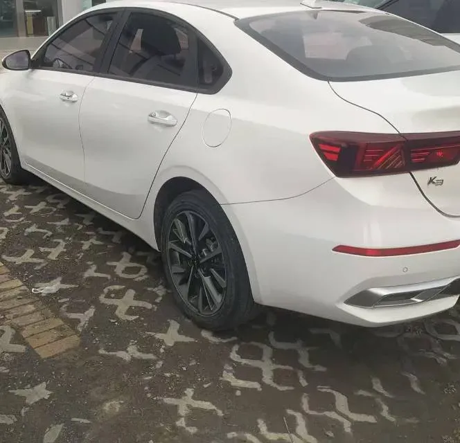 2021 Kia K3 1.5L 115HP L4 CVT,autocango,china used car exporter,china ev exporter,chinese used car exporter,chinese used ev exporter