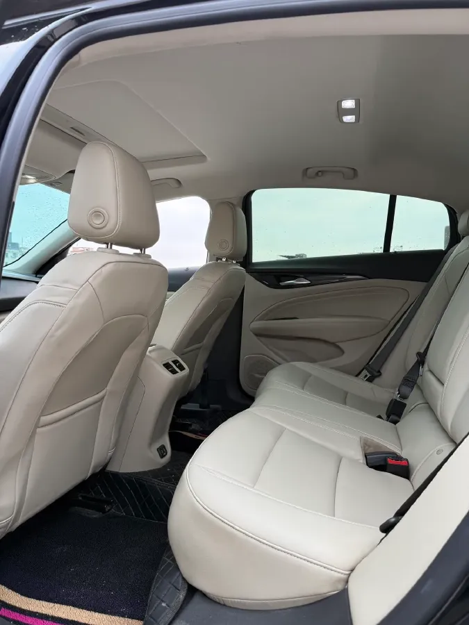 2020 Buick Regal 1.5T 169HP L4 9AT,autocango,china used car exporter,china ev exporter,chinese used car exporter,chinese used ev exporter