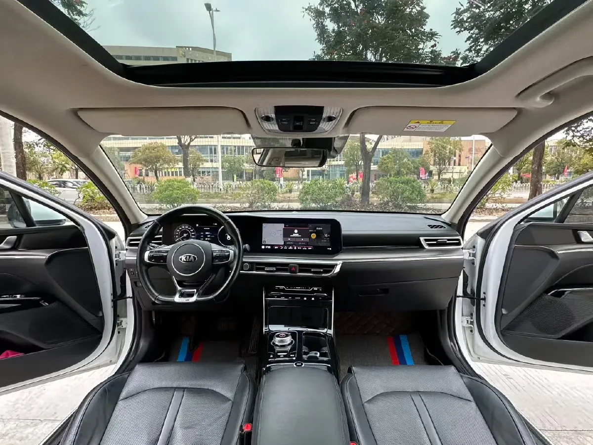 2020 Kia K5 2.0T 240HP L4 8AT,autocango,china used car exporter,china ev exporter,chinese used car exporter,chinese used ev exporter