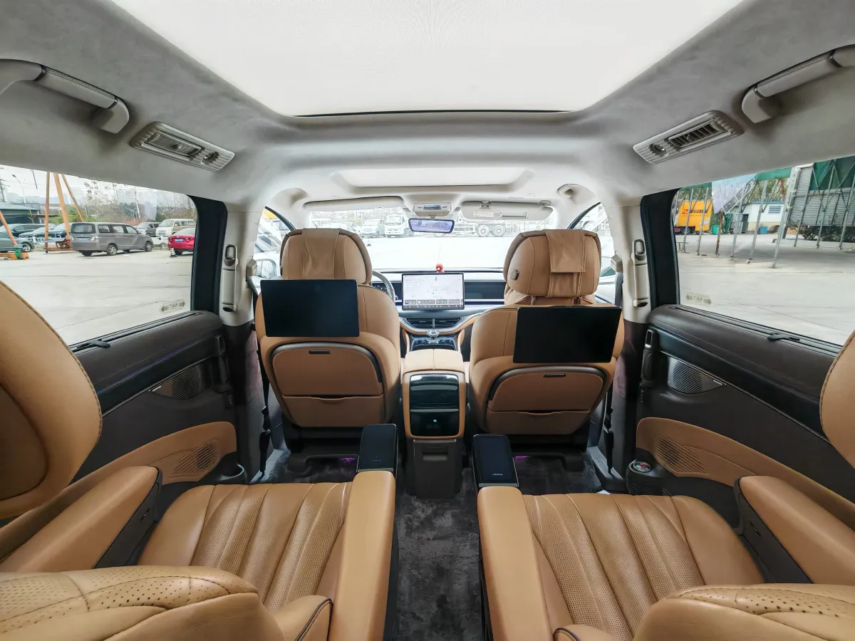 2022 HongQi HS7 3.0T 337HP V6 8AT,autocango,china used car exporter,china ev exporter,chinese used car exporter,chinese used ev exporter