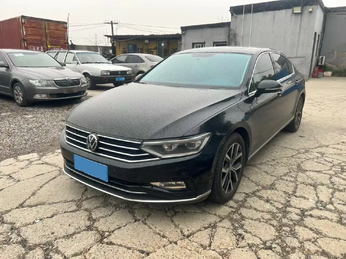 2020 Volkswagen Magotan 1.4T 150HP L4 7DCT,autocango,china used car exporter,china ev exporter,chinese used car exporter,chinese used ev exporter