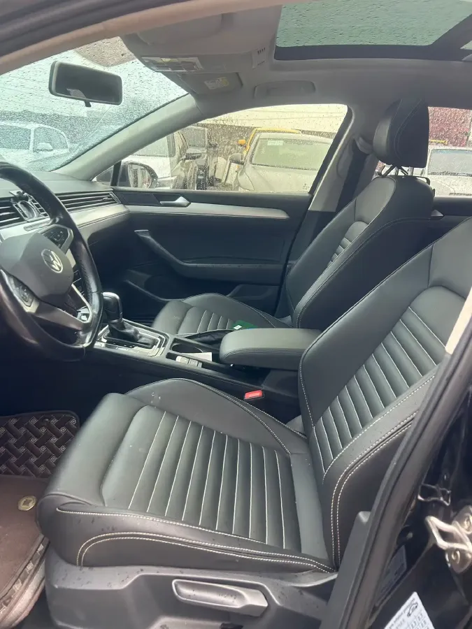 2020 Volkswagen Magotan 1.4T 150HP L4 7DCT,autocango,china used car exporter,china ev exporter,chinese used car exporter,chinese used ev exporter