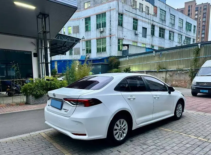 2021 Toyota Corolla 1.2T 116HP L4 CVT,autocango,china used car exporter,china ev exporter,chinese used car exporter,chinese used ev exporter