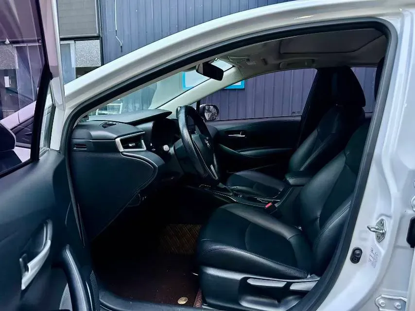 2021 Toyota Corolla 1.2T 116HP L4 CVT,autocango,china used car exporter,china ev exporter,chinese used car exporter,chinese used ev exporter