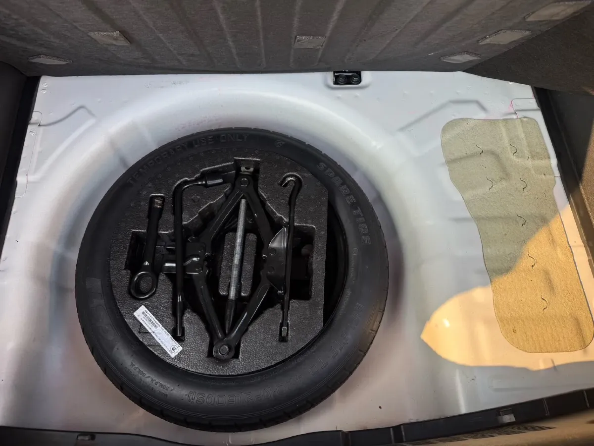 2021 Kia KX1 1.4L 100HP L4 CVT,autocango,china used car exporter,china ev exporter,chinese used car exporter,chinese used ev exporter