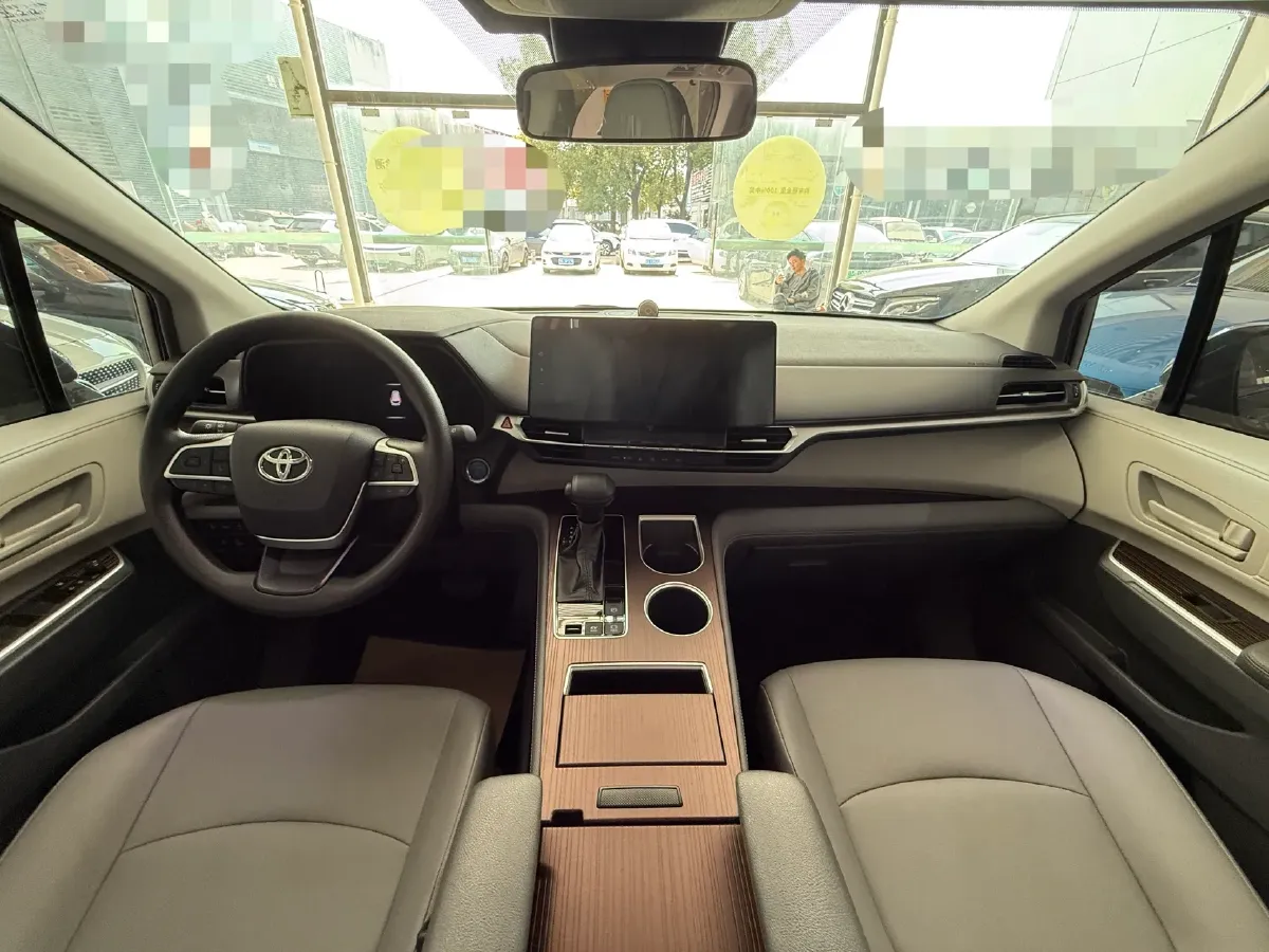 2023 Toyota Granvia 2.5L 189HP L4 E-CVT Hybrid,autocango,china used car exporter,china ev exporter,chinese used car exporter,chinese used ev exporter