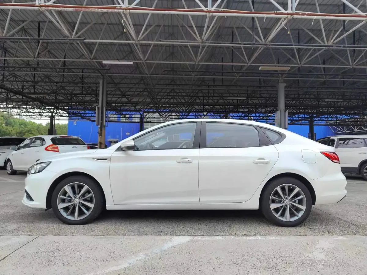 2019 MAXUS D60 1.5T 169HP L4 7DCT,autocango,china used car exporter,china ev exporter,chinese used car exporter,chinese used ev exporter