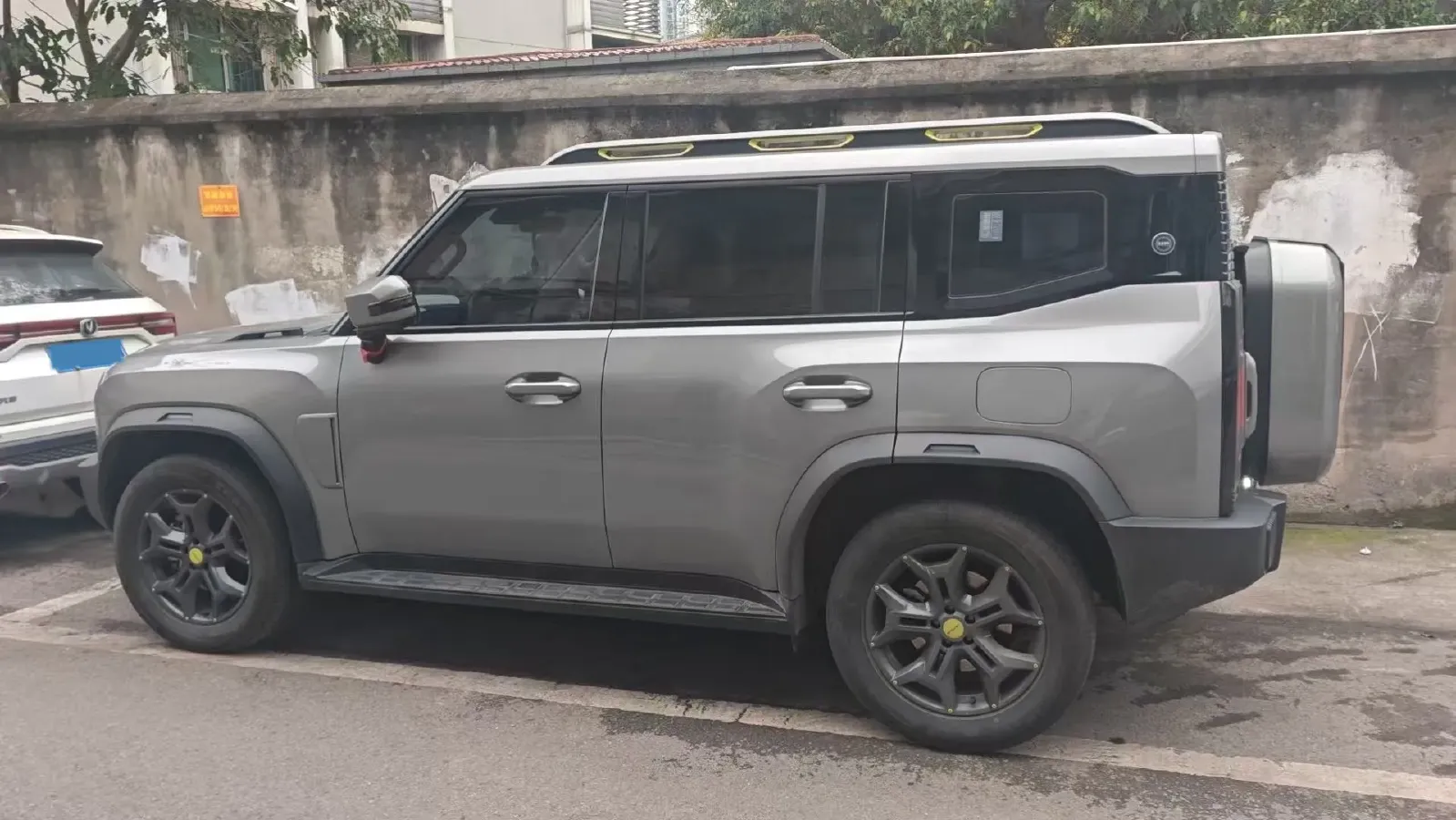 2023 Chevrolet Equinox 2.0T 237HP L4 9AT,autocango,china used car exporter,china ev exporter,chinese used car exporter,chinese used ev exporter