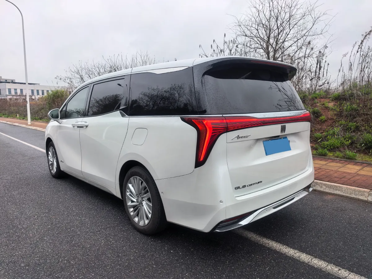 2025 Buick Century 2.0T 237HP L4 9AT,autocango,china used car exporter,china ev exporter,chinese used car exporter,chinese used ev exporter