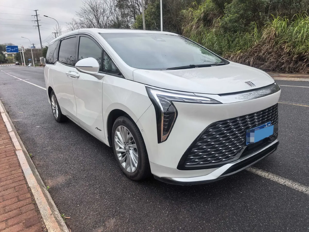 2025 Buick Century 2.0T 237HP L4 9AT,autocango,china used car exporter,china ev exporter,chinese used car exporter,chinese used ev exporter