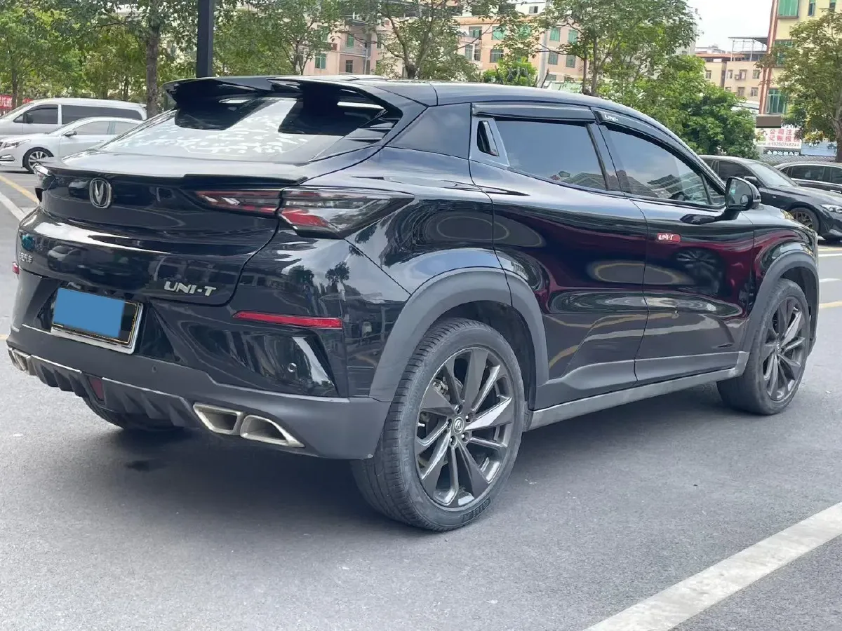 2020 ChangAn UNI-T 1.5T 180HP L4 7DCT,autocango,china used car exporter,china ev exporter,chinese used car exporter,chinese used ev exporter
