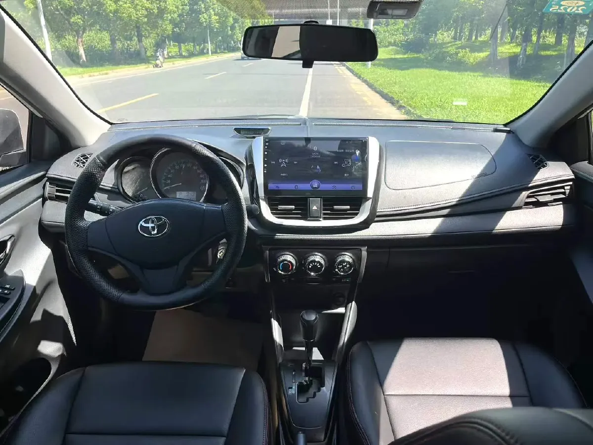 2020 Toyota Yaris L 1.5L 110HP L4 CVT,autocango,china used car exporter,china ev exporter,chinese used car exporter,chinese used ev exporter