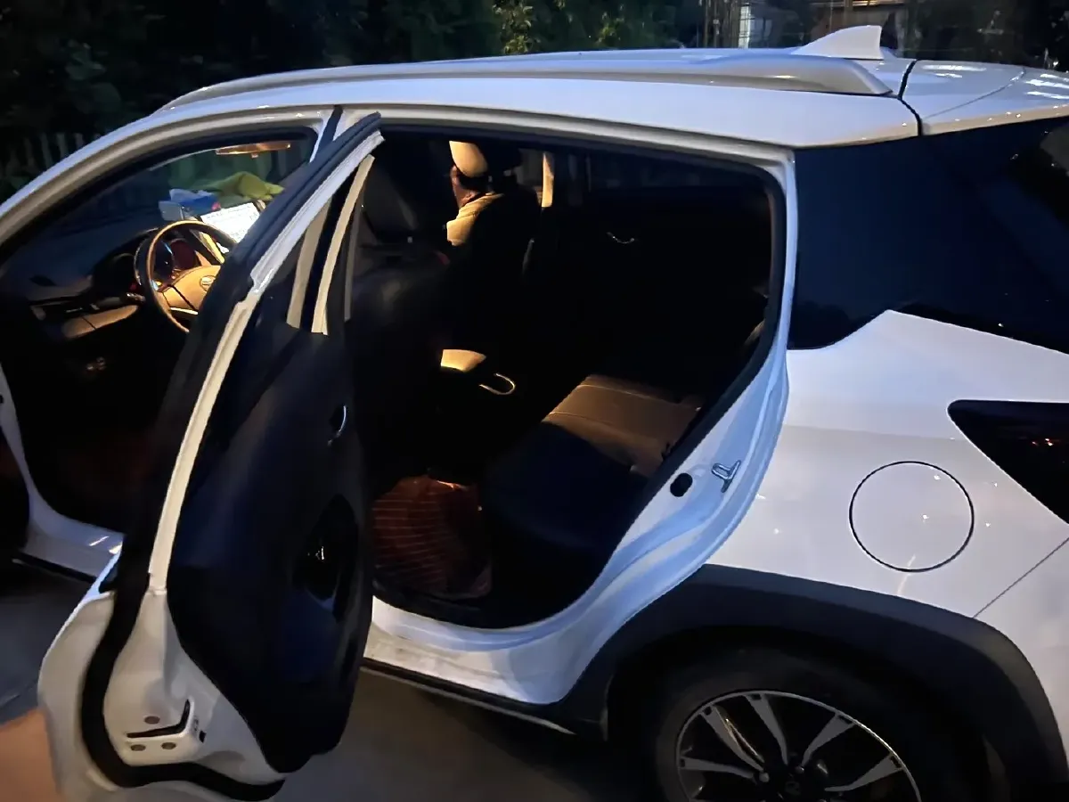 2020 Toyota Yaris L 1.5L 110HP L4 CVT,autocango,china used car exporter,china ev exporter,chinese used car exporter,chinese used ev exporter