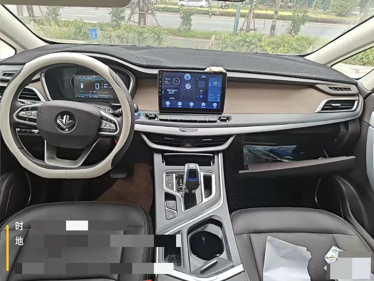 2021 LiFan Maple 80v BEV 53KWH,autocango,china used car exporter,china ev exporter,chinese used car exporter,chinese used ev exporter