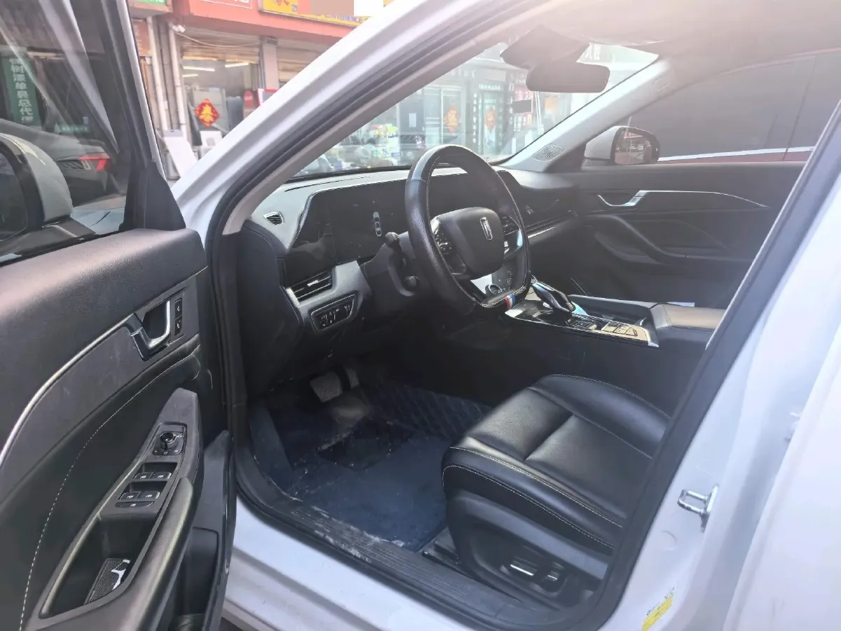 2023 Bestune B70 1.5T 169HP L4 7DCT,autocango,china used car exporter,china ev exporter,chinese used car exporter,chinese used ev exporter