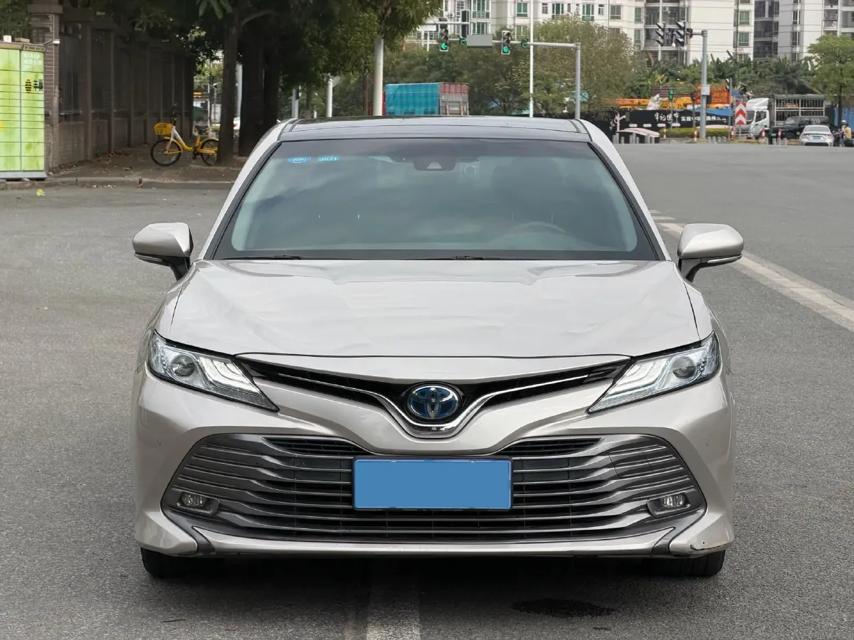 2019 Toyota Camry 2.5L 178HP L4 E-CVT Hybrid,autocango,china used car exporter,china ev exporter,chinese used car exporter,chinese used ev exporter