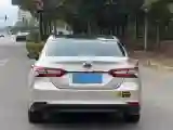 2019 Toyota Camry 2.5L 178HP L4 E-CVT Hybrid