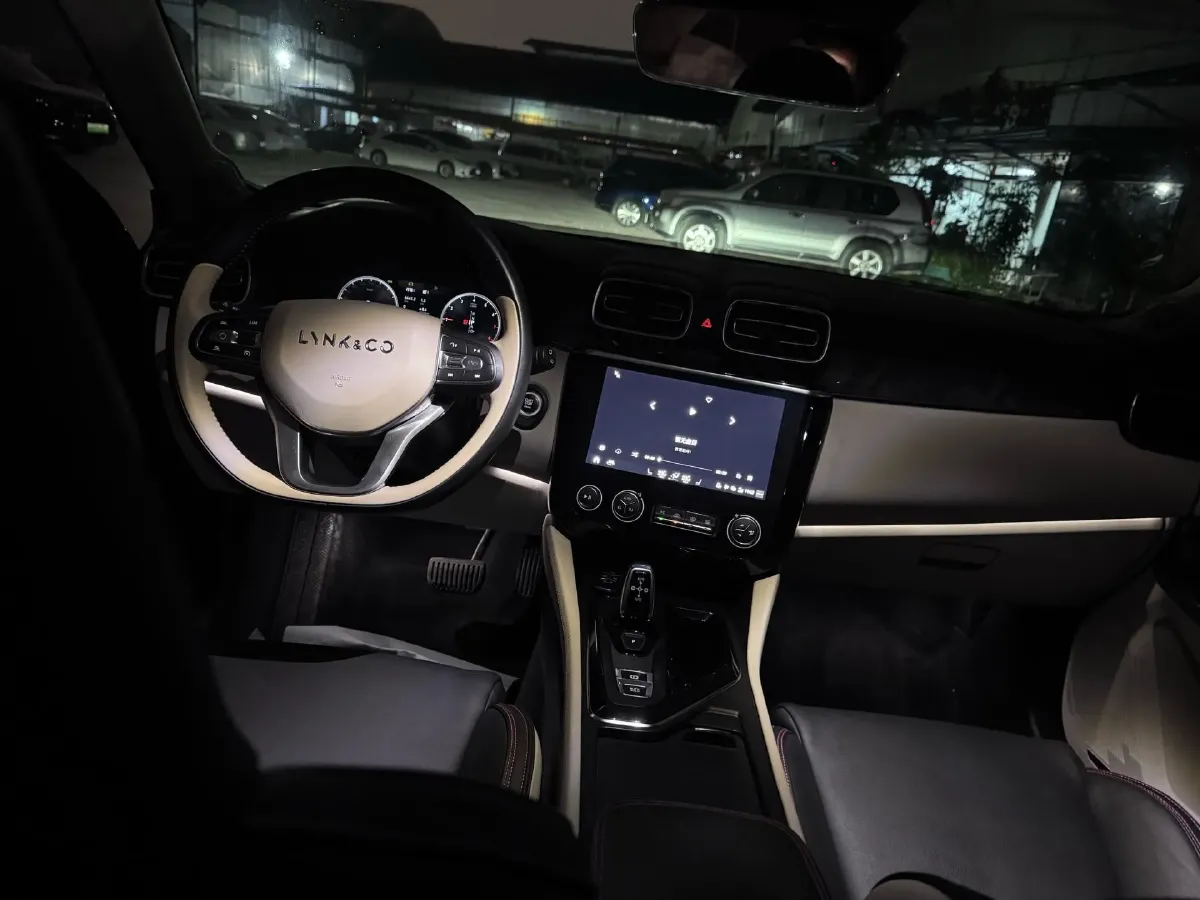 2019 LYNK&CO 02 2.0T 190HP L4 6AT,autocango,china used car exporter,china ev exporter,chinese used car exporter,chinese used ev exporter