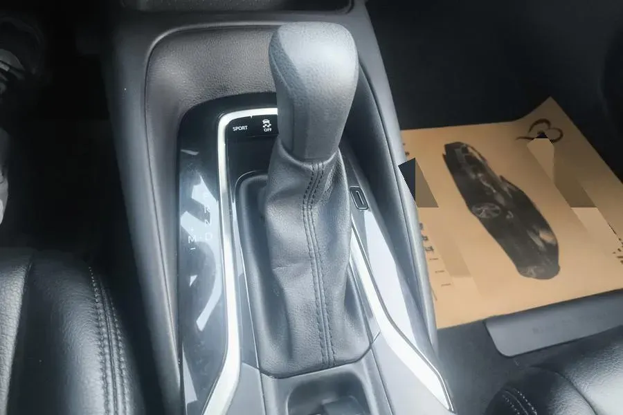 2019 Toyota Levin 1.2T 116HP L4 CVT,autocango,china used car exporter,china ev exporter,chinese used car exporter,chinese used ev exporter