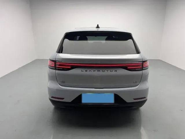 2024 Leapmotor C11 1.5L 95HP L4 REEV 30.1KWH,autocango,china used car exporter,china ev exporter,chinese used car exporter,chinese used ev exporter
