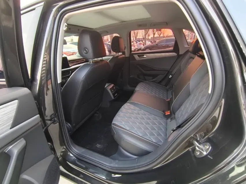 2024 Volkswagen Sagitar 1.5T 160HP L4 7DCT,autocango,china used car exporter,china ev exporter,chinese used car exporter,chinese used ev exporter