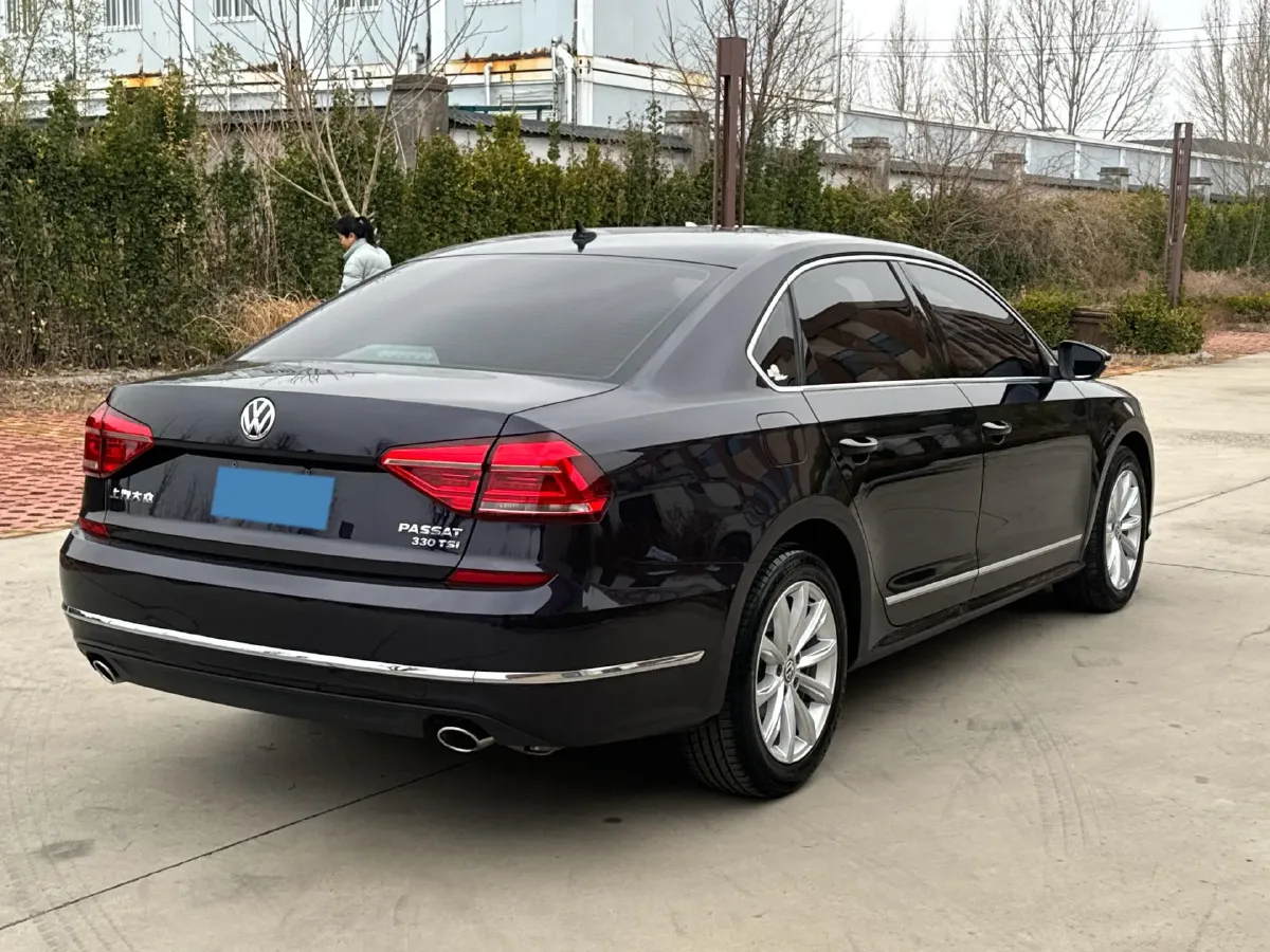 2017 Volkswagen Passat 1.8T 180HP L4 7DCT,autocango,china used car exporter,china ev exporter,chinese used car exporter,chinese used ev exporter