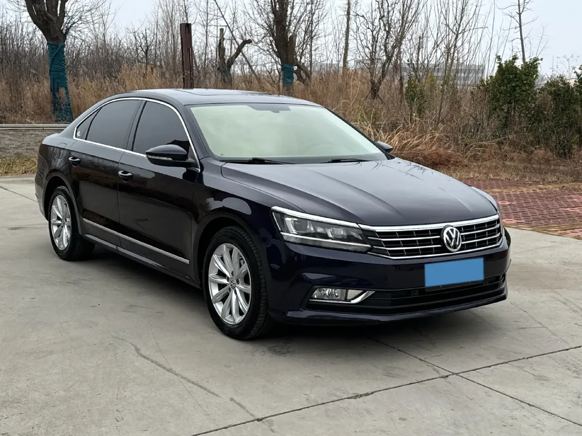 2017 Volkswagen Passat 1.8T 180HP L4 7DCT,autocango,china used car exporter,china ev exporter,chinese used car exporter,chinese used ev exporter