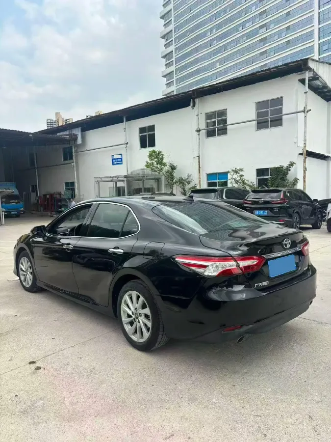 2021 Toyota Camry 2.0L 178HP L4 CVT,autocango,china used car exporter,china ev exporter,chinese used car exporter,chinese used ev exporter