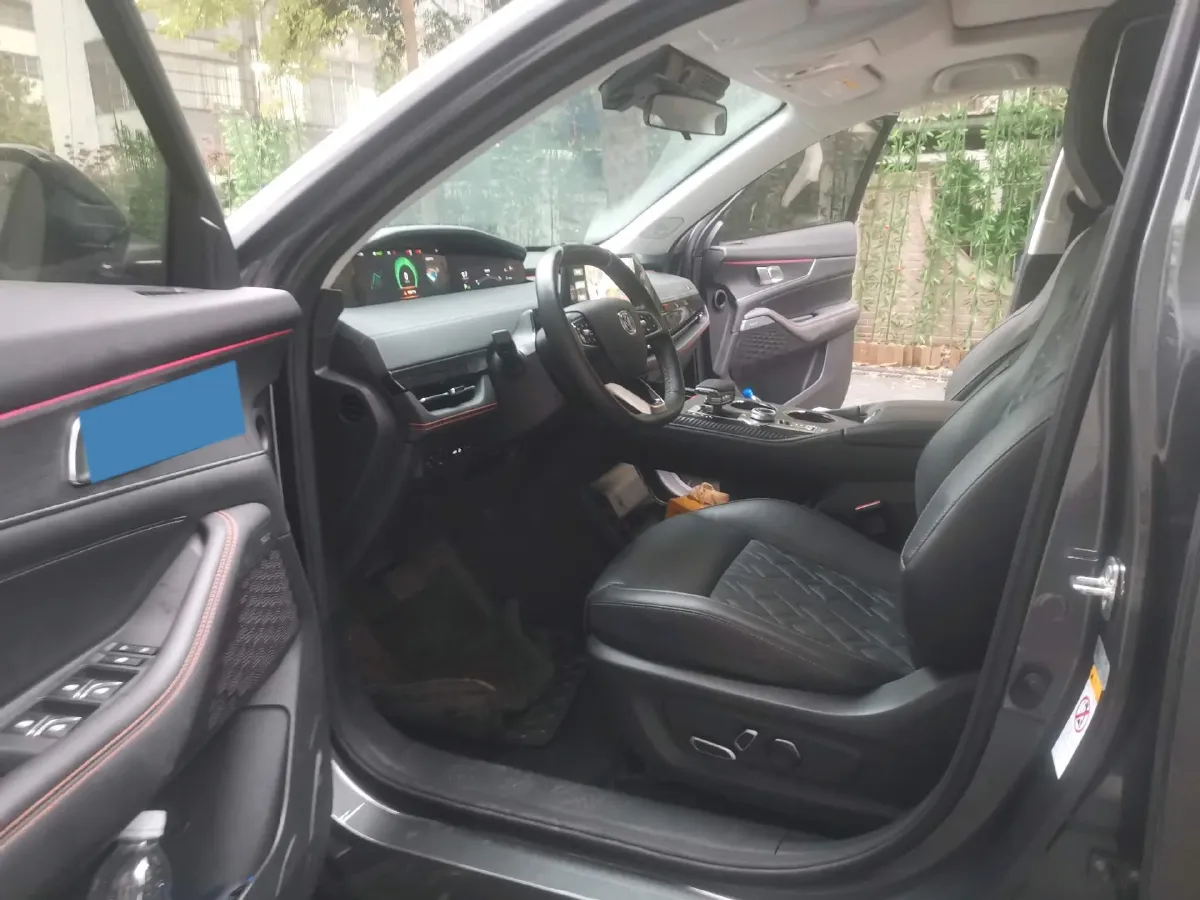 2021 ChangAn UNI-K 2.0T 233HP L4 8AT,autocango,china used car exporter,china ev exporter,chinese used car exporter,chinese used ev exporter