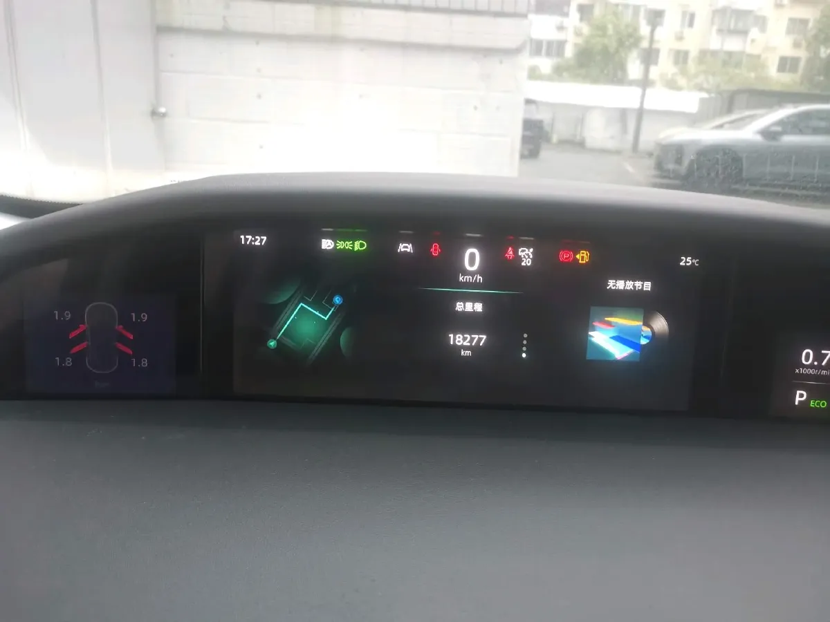 2021 ChangAn UNI-K 2.0T 233HP L4 8AT,autocango,china used car exporter,china ev exporter,chinese used car exporter,chinese used ev exporter