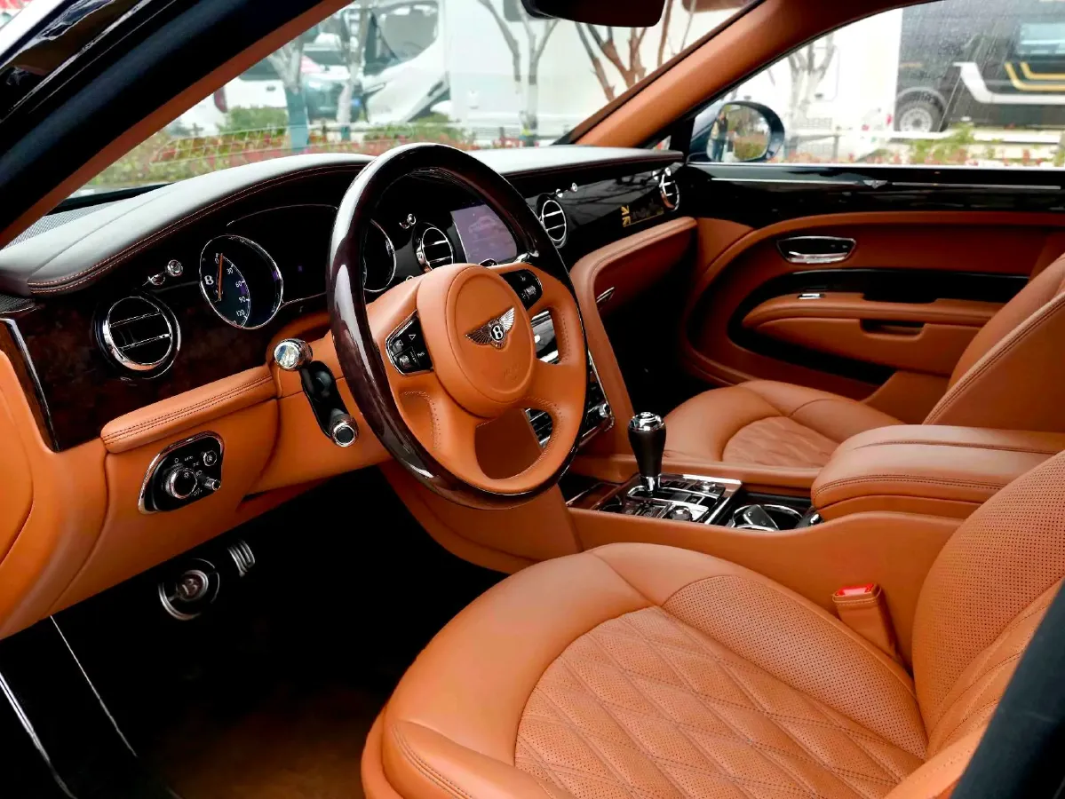 2017 Bentley Mulsanne 6.8T 513HP V8 8AT,autocango,china used car exporter,china ev exporter,chinese used car exporter,chinese used ev exporter