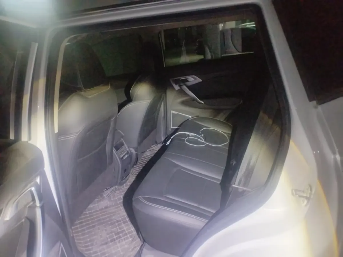 2021 Ford Escort 1.5L 122HP L3 6AT,autocango,china used car exporter,china ev exporter,chinese used car exporter,chinese used ev exporter